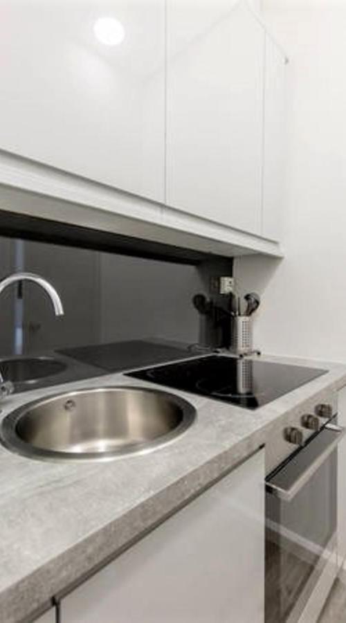 شقة Gorgeous Studio At The Heart Of Edinburgh Old Town المظهر الخارجي الصورة